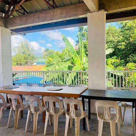 Perlies Inn Tanay Barkada House Buitenkant foto
