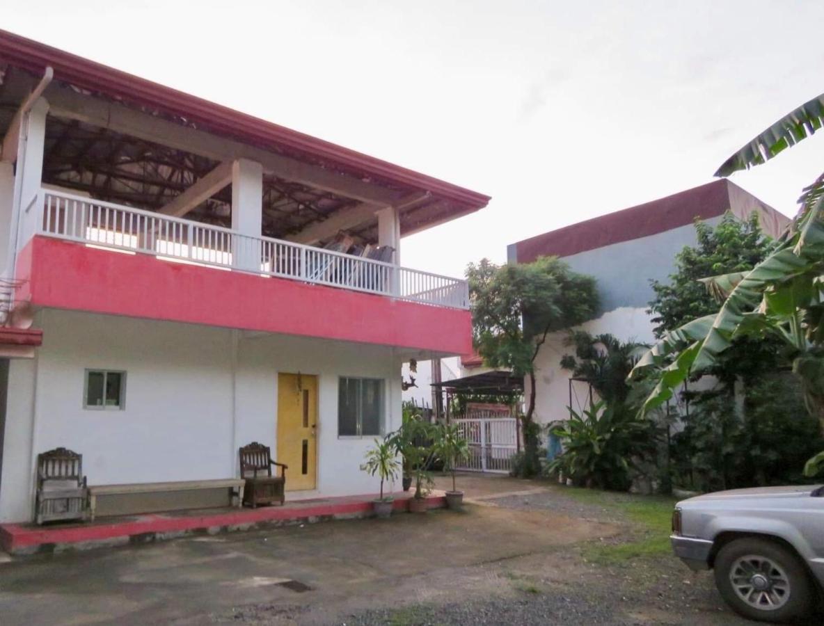 Perlies Inn Tanay Barkada House Buitenkant foto