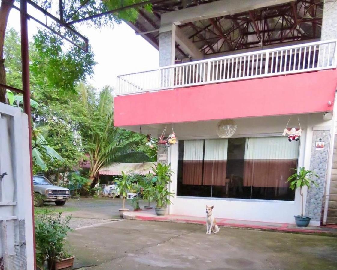 Perlies Inn Tanay Barkada House Buitenkant foto